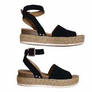 SODA black platform sandals, ankle strap, open front and back, jute accent, 7.5
